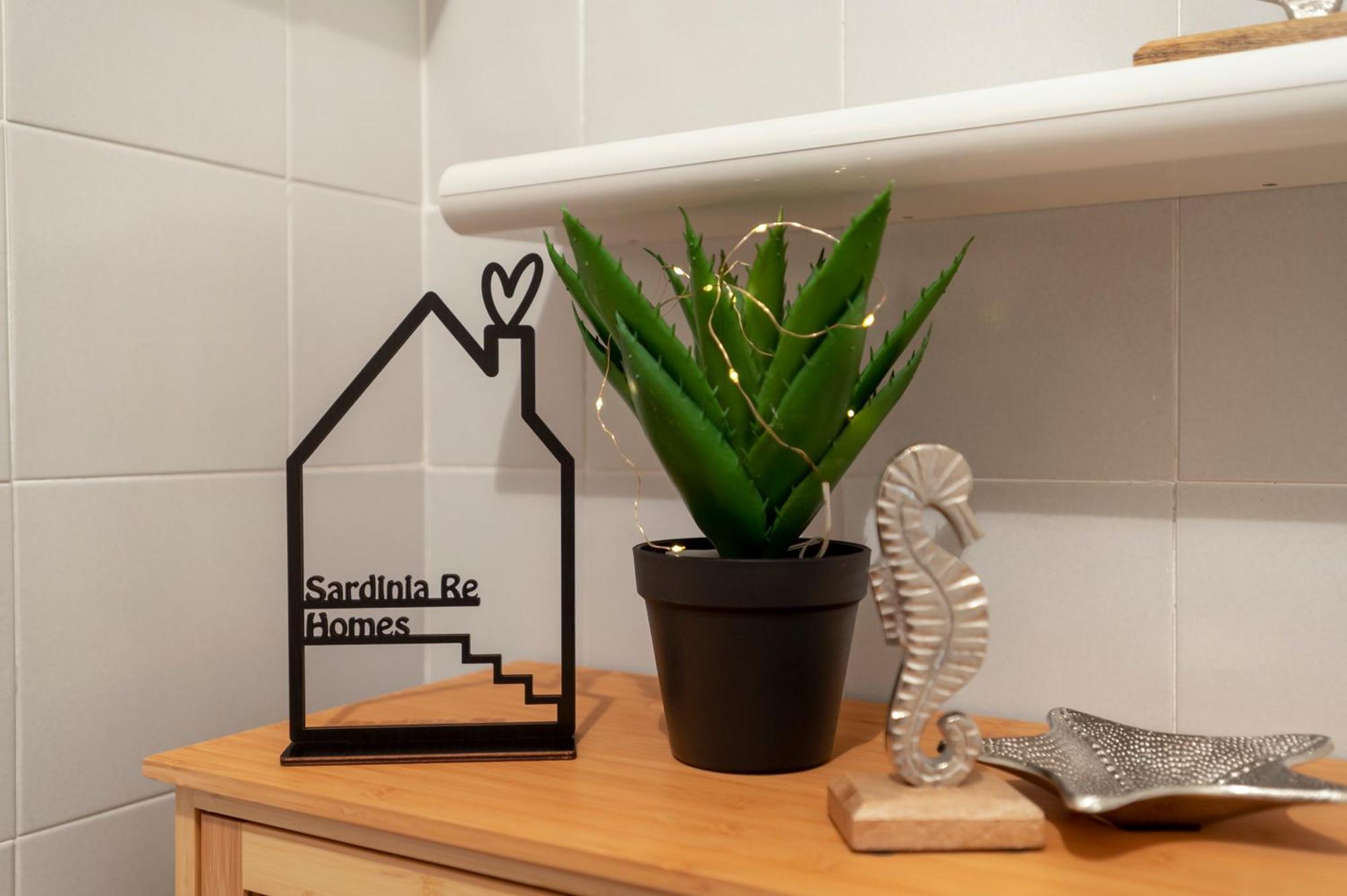 Sardinia Re - Lilium Flat - Free Parking Apartment
